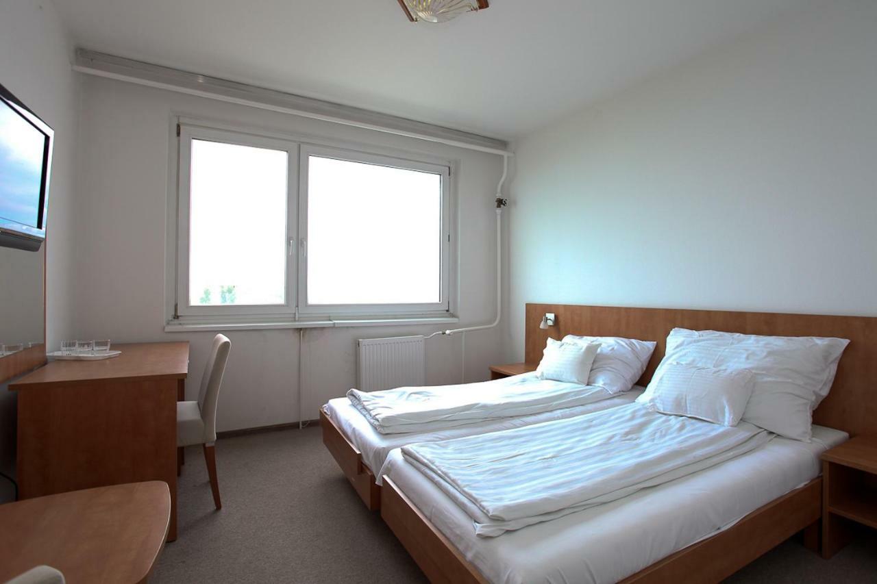 Aranypart Hotel Siófok Dış mekan fotoğraf