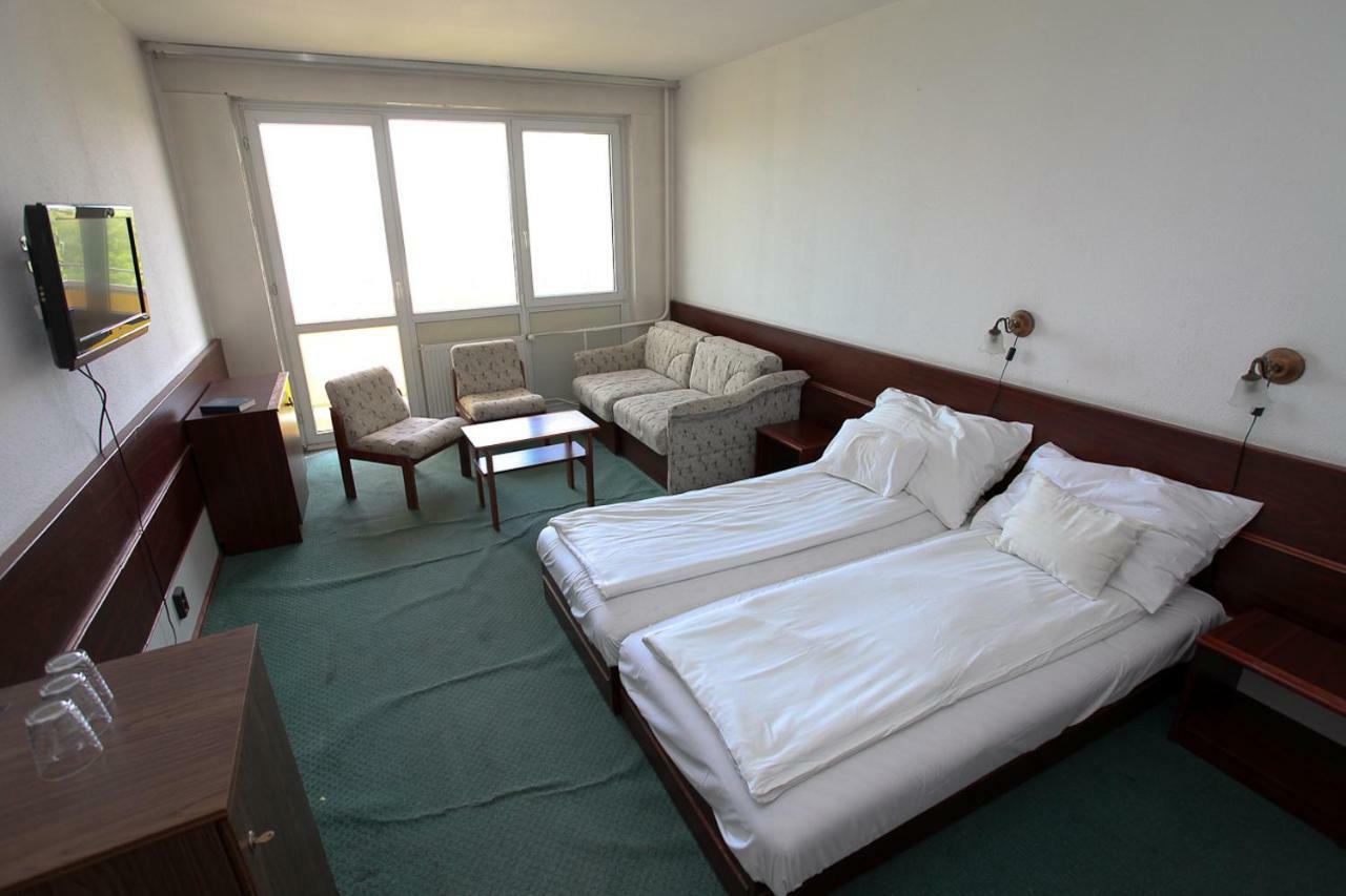 Aranypart Hotel Siófok Dış mekan fotoğraf
