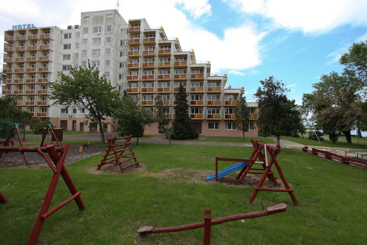 Aranypart Hotel Siófok Dış mekan fotoğraf