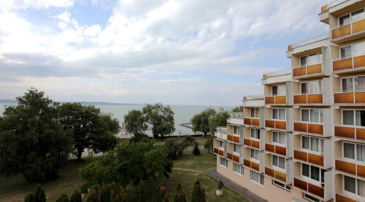 Aranypart Hotel Siófok Dış mekan fotoğraf
