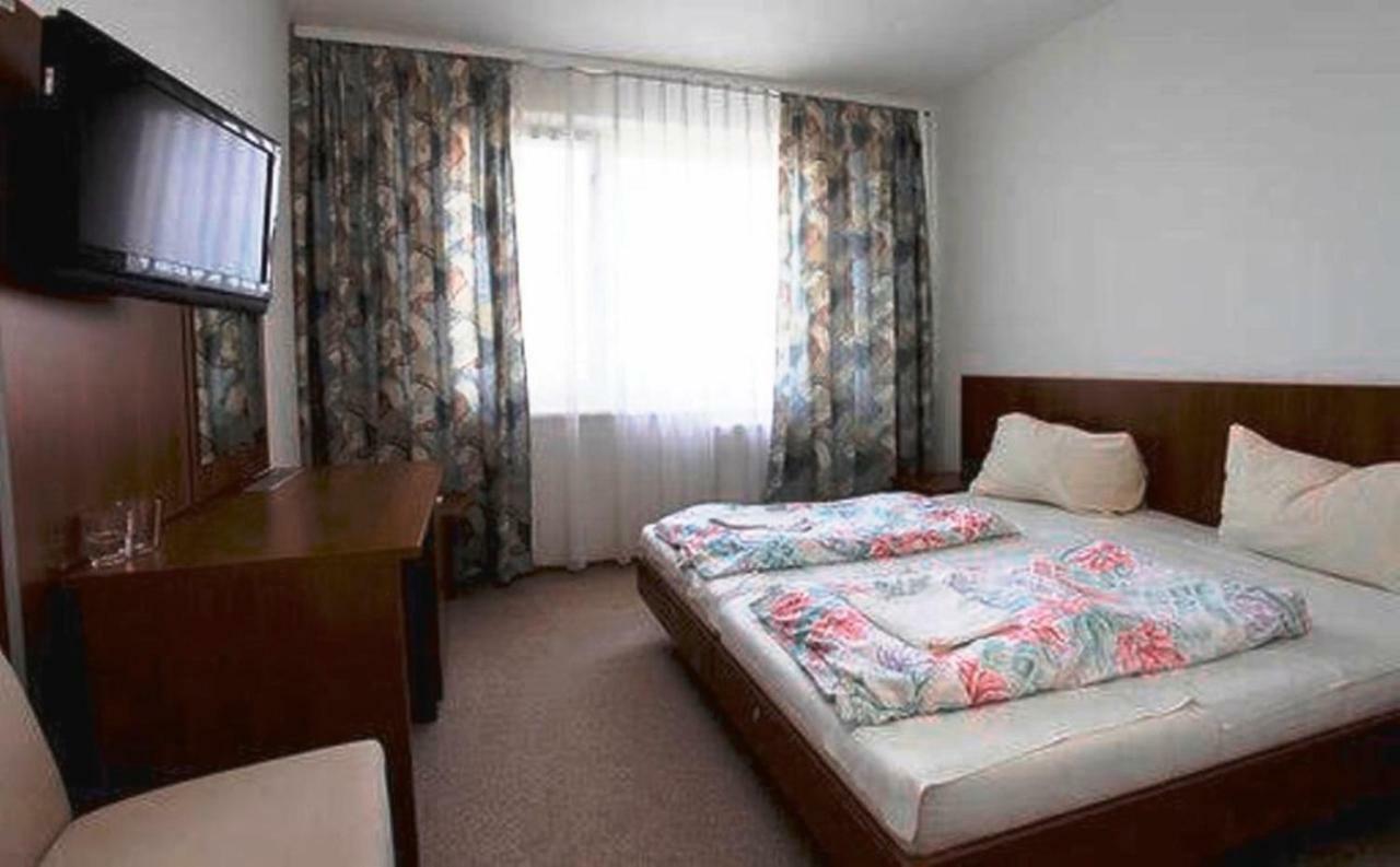 Aranypart Hotel Siófok Dış mekan fotoğraf